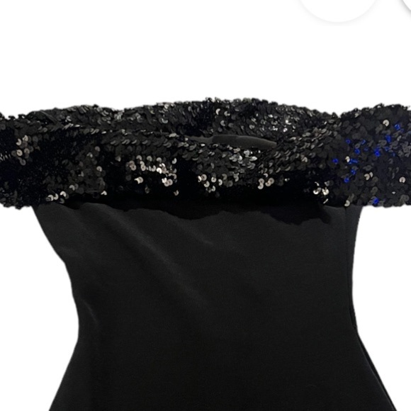 Moda International Off-the-Shoulder Sequin BodyCon Sz S Dress Black - Picture 4 of 8